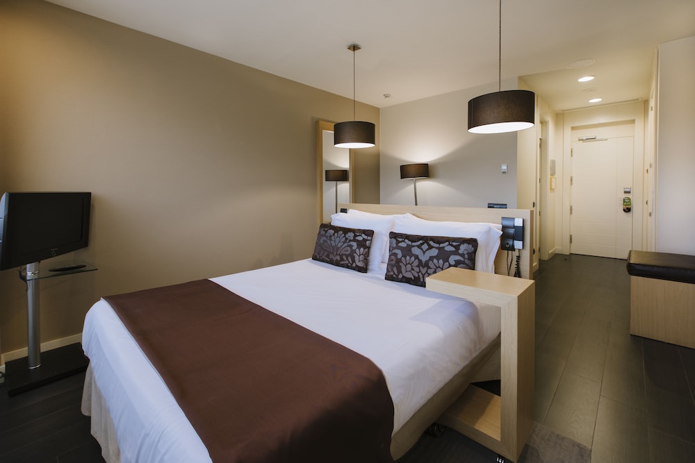 Standard Double or Twin Room (Parking included)