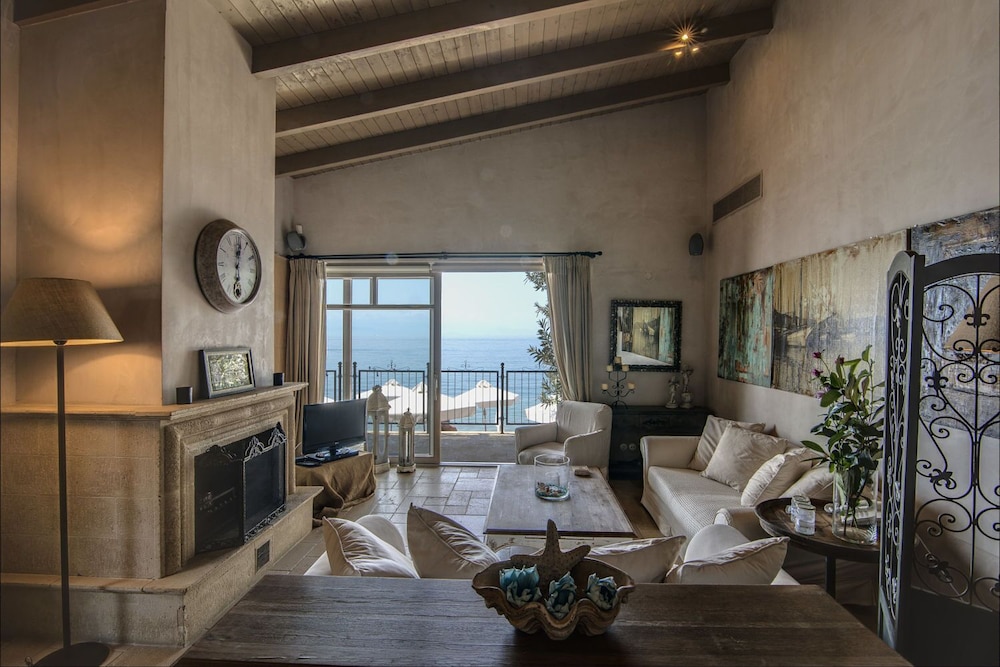 Executive Suite, Sea View (Split Level)