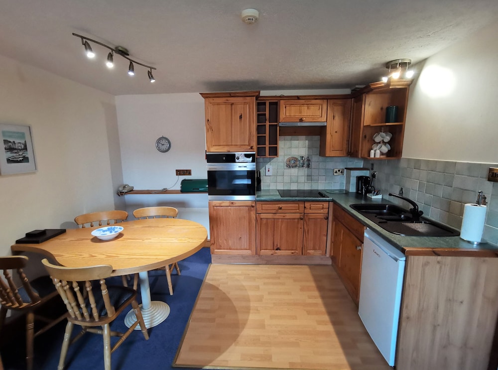 Self-Catering One Bedroom Estuary Level Apartment photo 2