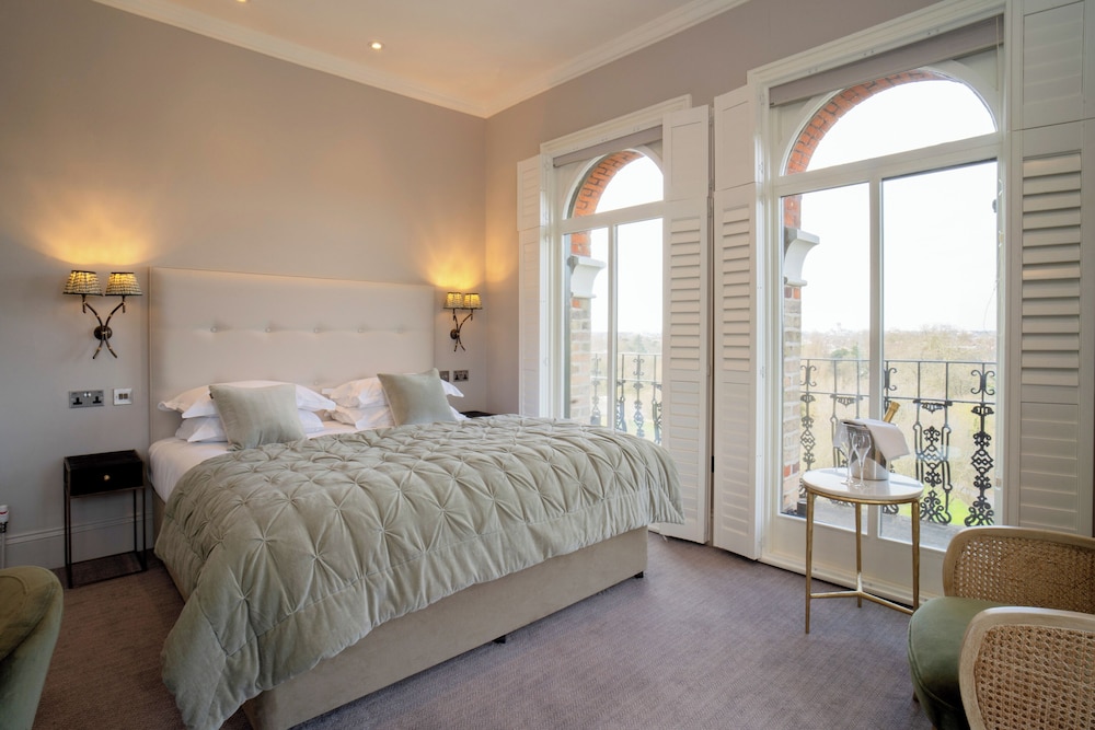 Signature Duplex, 1 King Bed