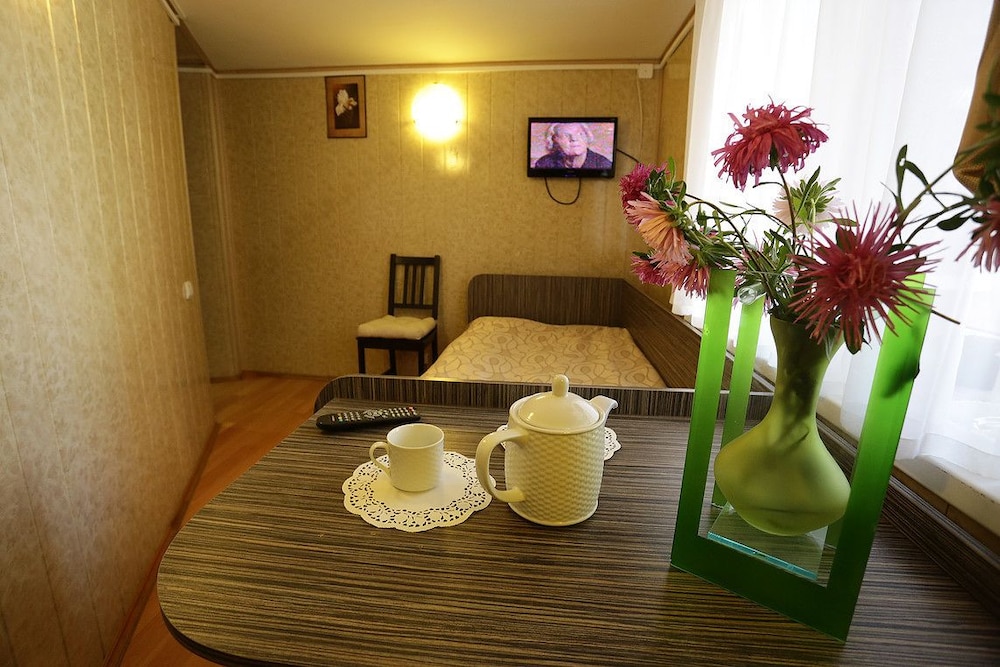 Economy Double Room, Shared Bathroom photo 1