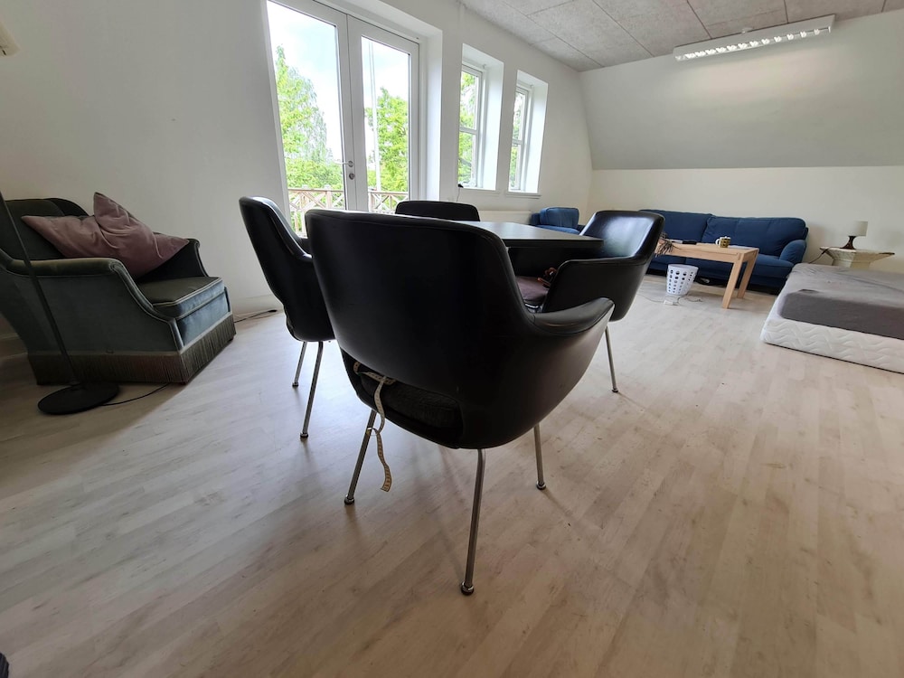 Greater Business Apartment