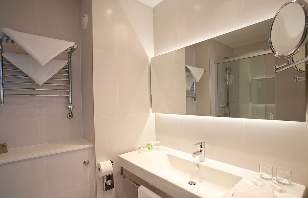 Suite, 1 Bedroom, Sea View - Photo 5