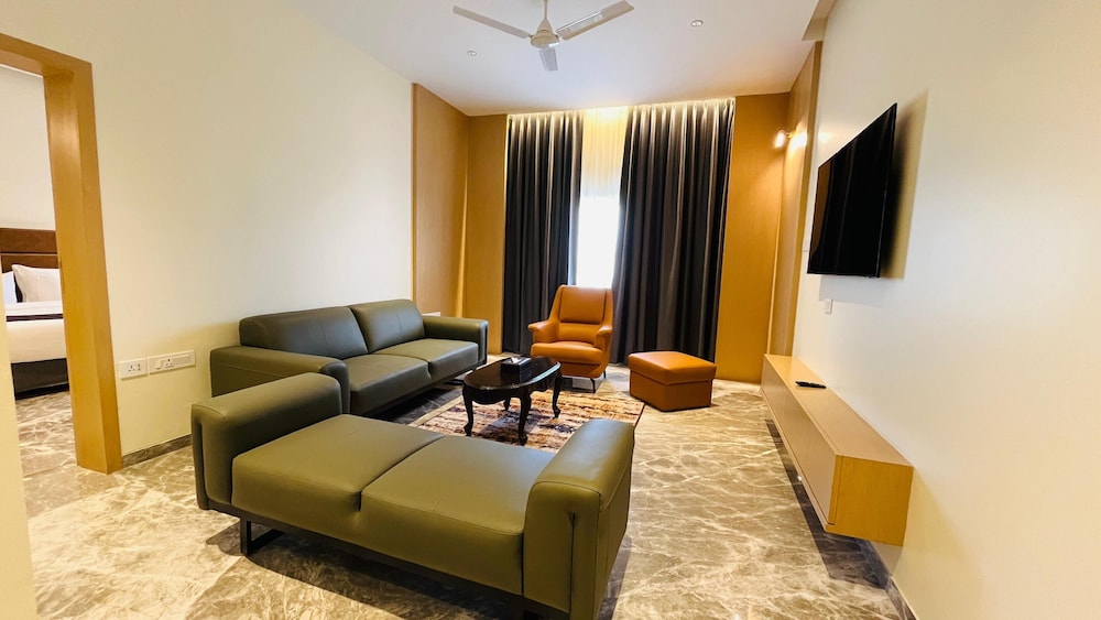 Junior Studio Suite - Photo 3