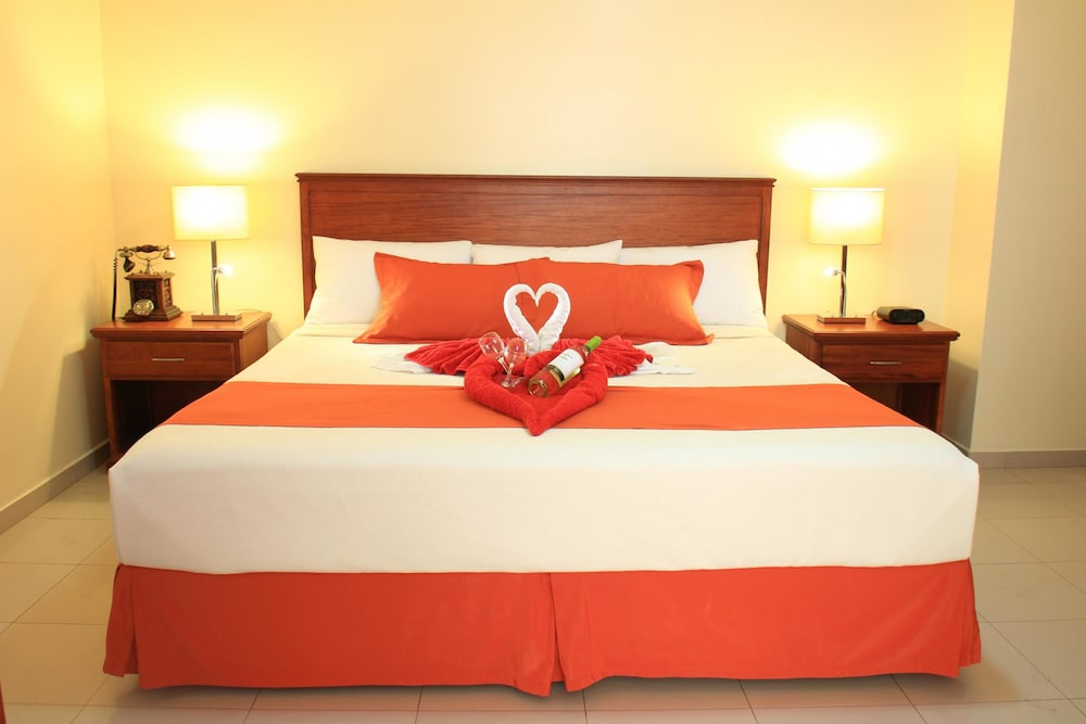 Superior Suite, 1 King Bed photo 1
