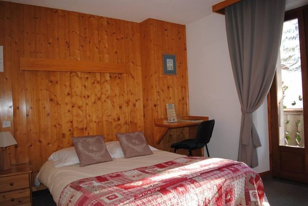 Comfort Triple Room photo 2