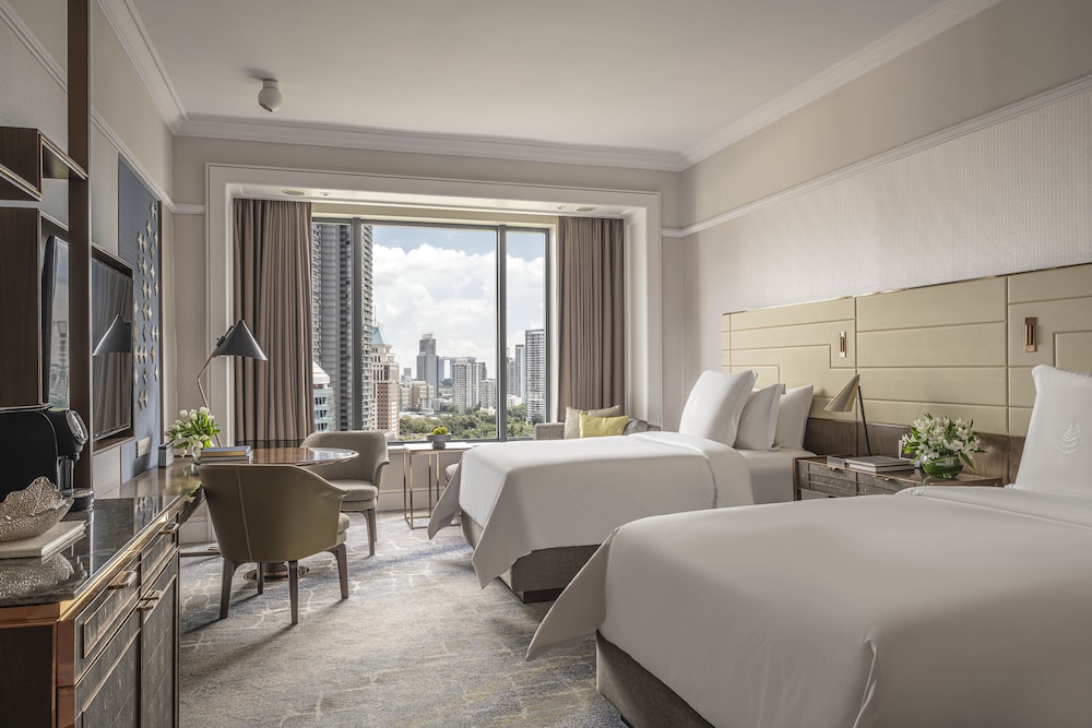 Room (Boulevard)
