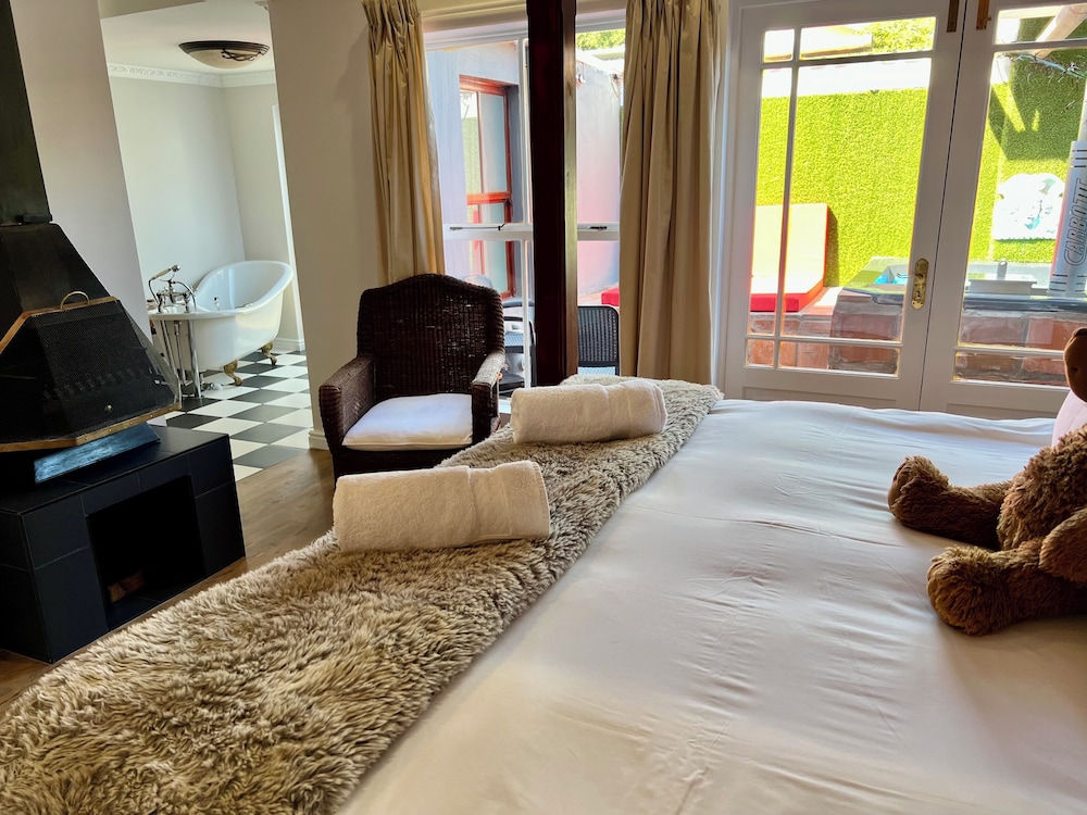 Double Room 3 Golden Glen