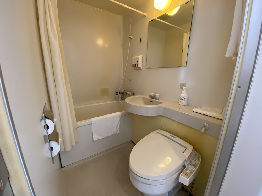 Semi-Double Room, Non Smoking - Photo 10