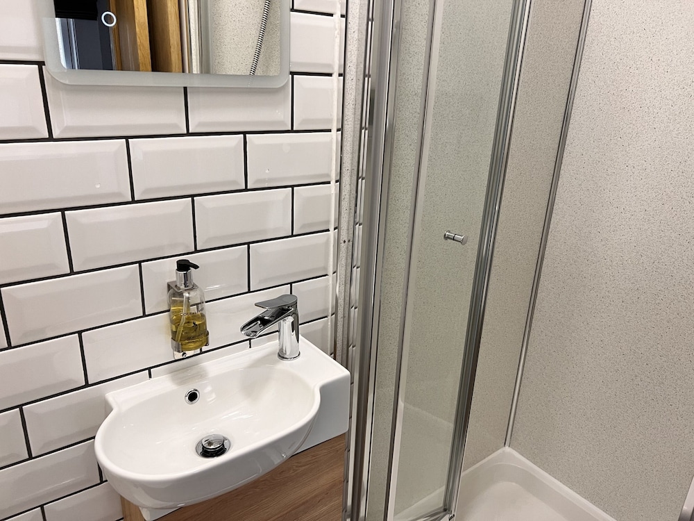 Double Room, Ensuite, Courtyard View