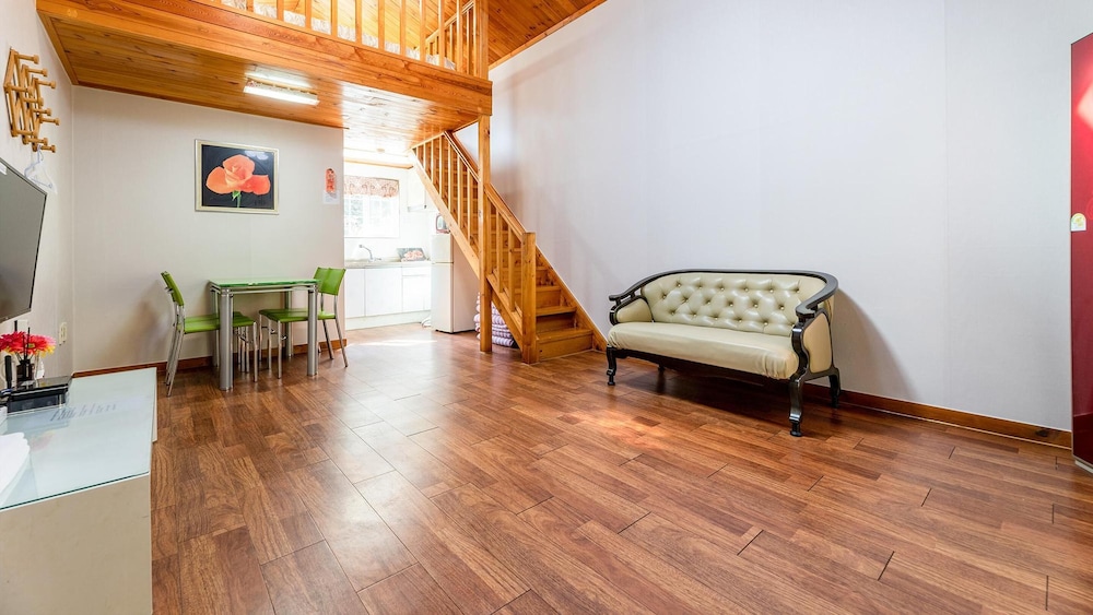 Basic Room, 1 Bedroom (Joohwang) - Photo 8