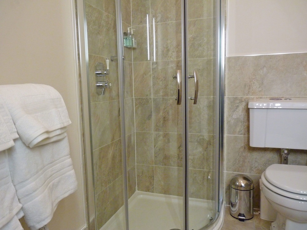 Standard Double or Twin Room photo 2