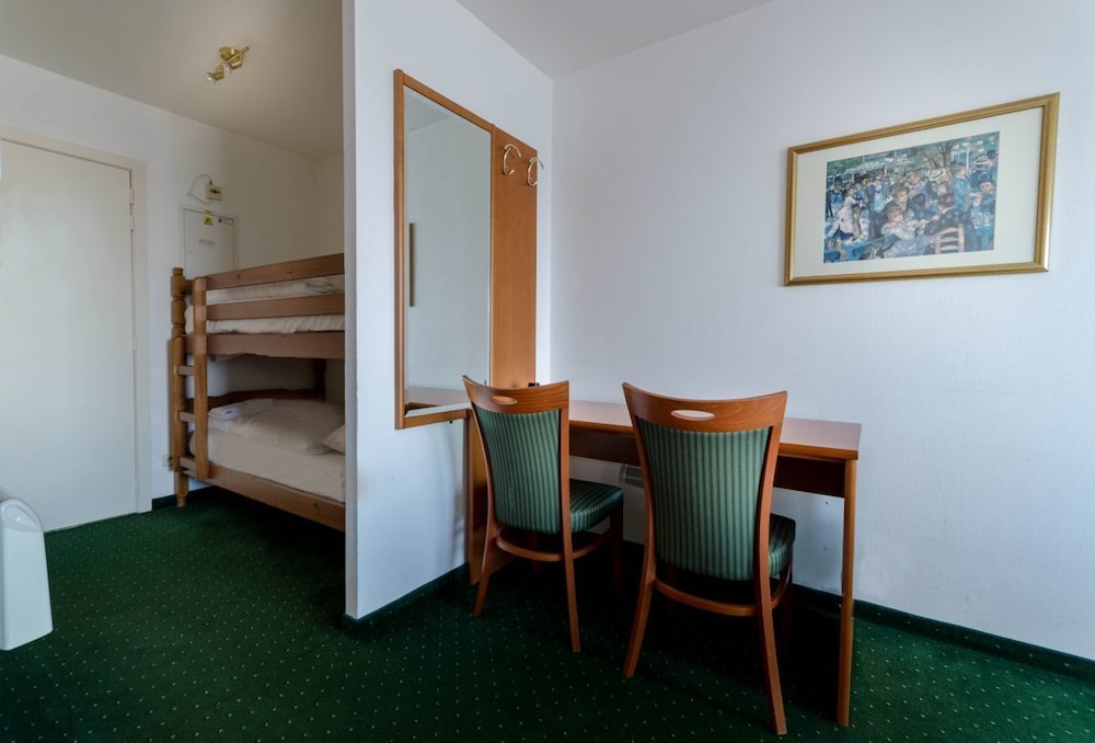 Family Room, Kitchenette, Ocean View