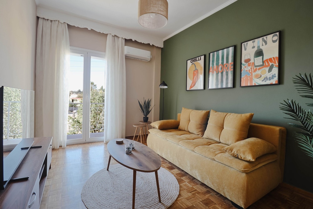 Comfort Apartment, City View