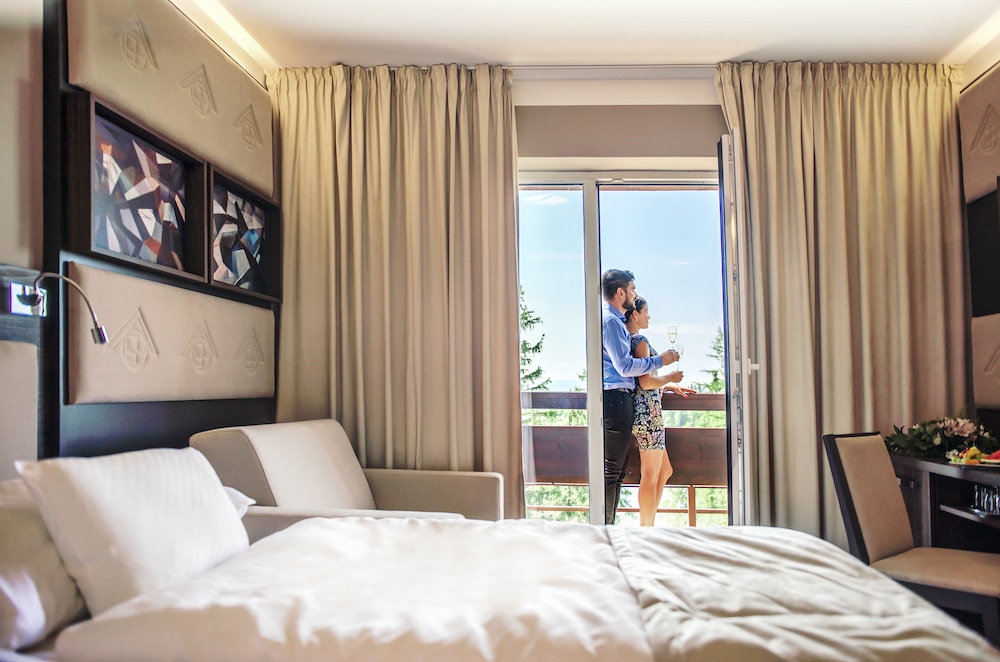Deluxe Double Room, Lake View photo 2