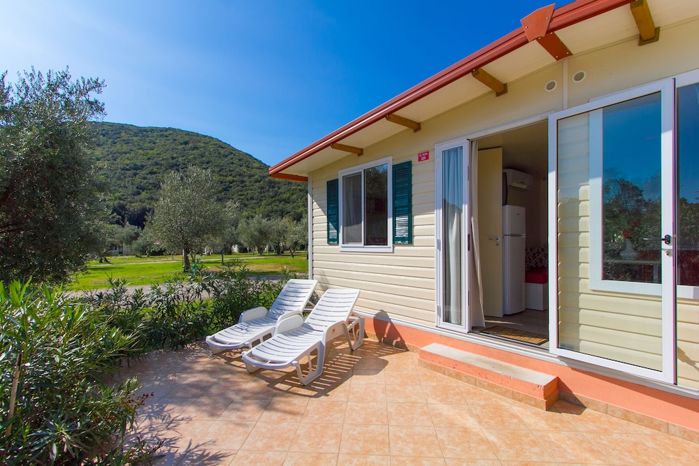 Comfort Mobile Home, Resort View