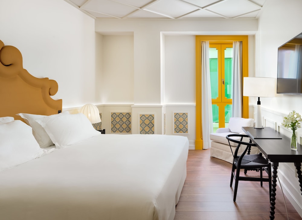 Double Room (Atrium) - Photo 2