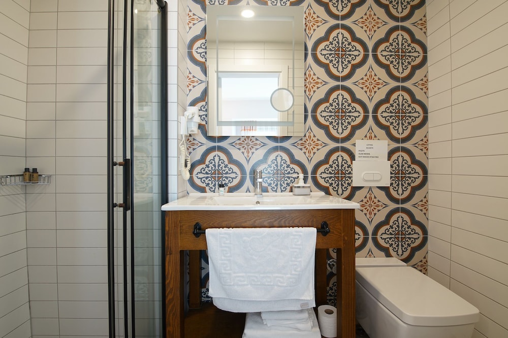 Deluxe Quadruple Room photo 2