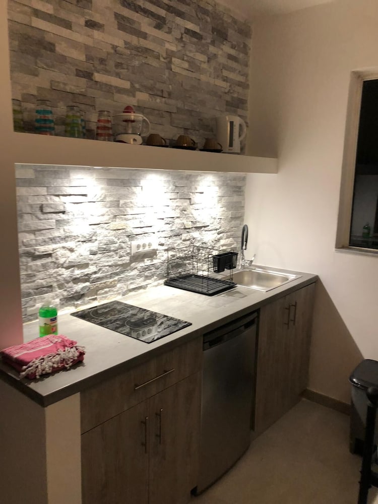Comfort Apartment photo 3