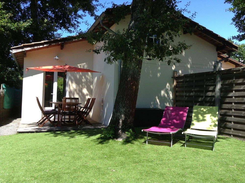 Cottage, 1 Bedroom, Garden View photo 2