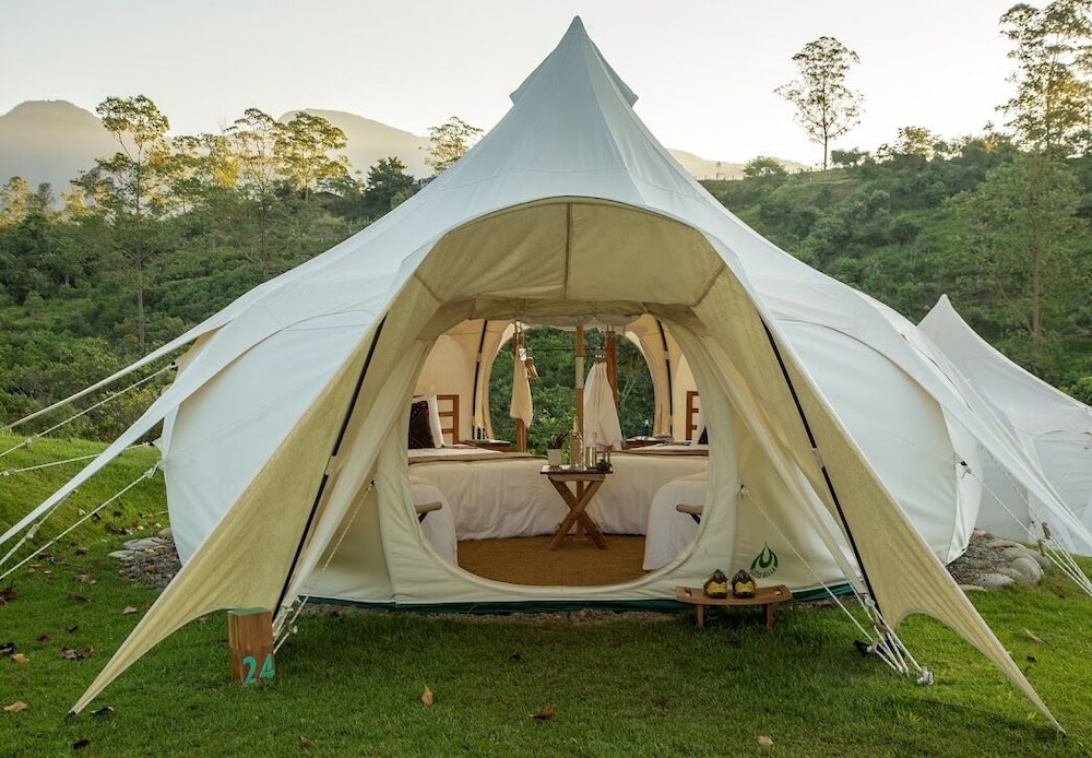 Deluxe Lotus Belle Tent photo 1