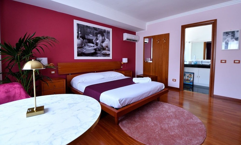 Luxury Room photo 1
