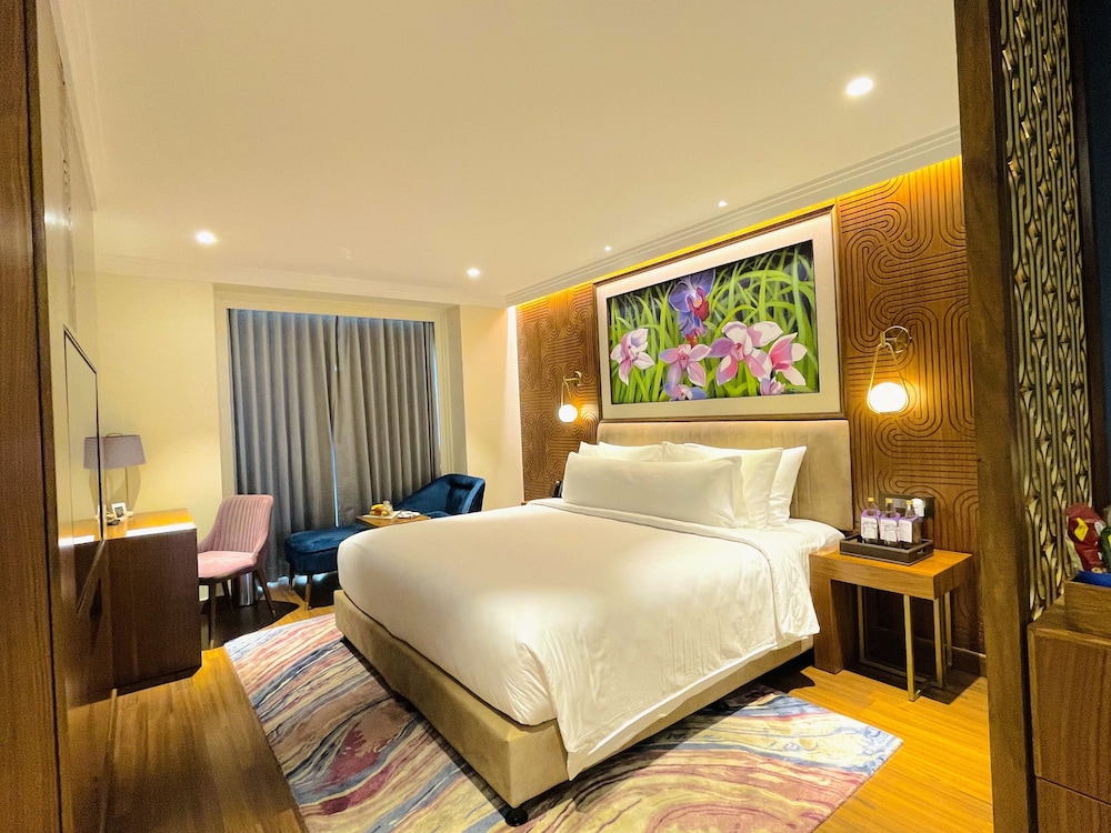 Available room