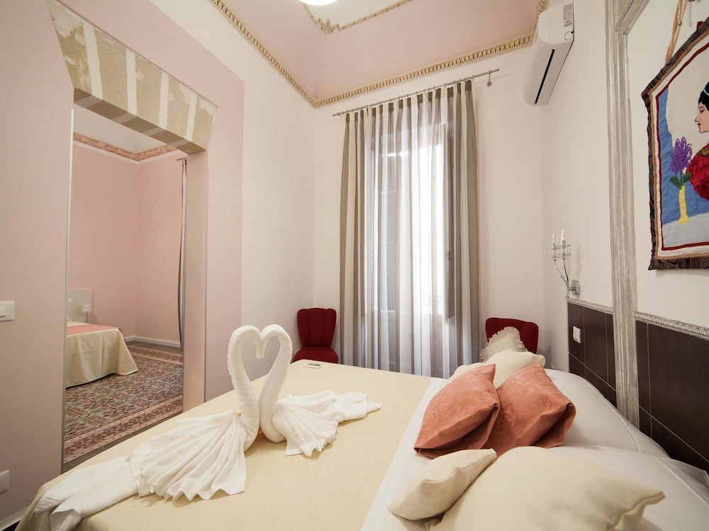 Quadruple Room (TIFFANY) photo 3