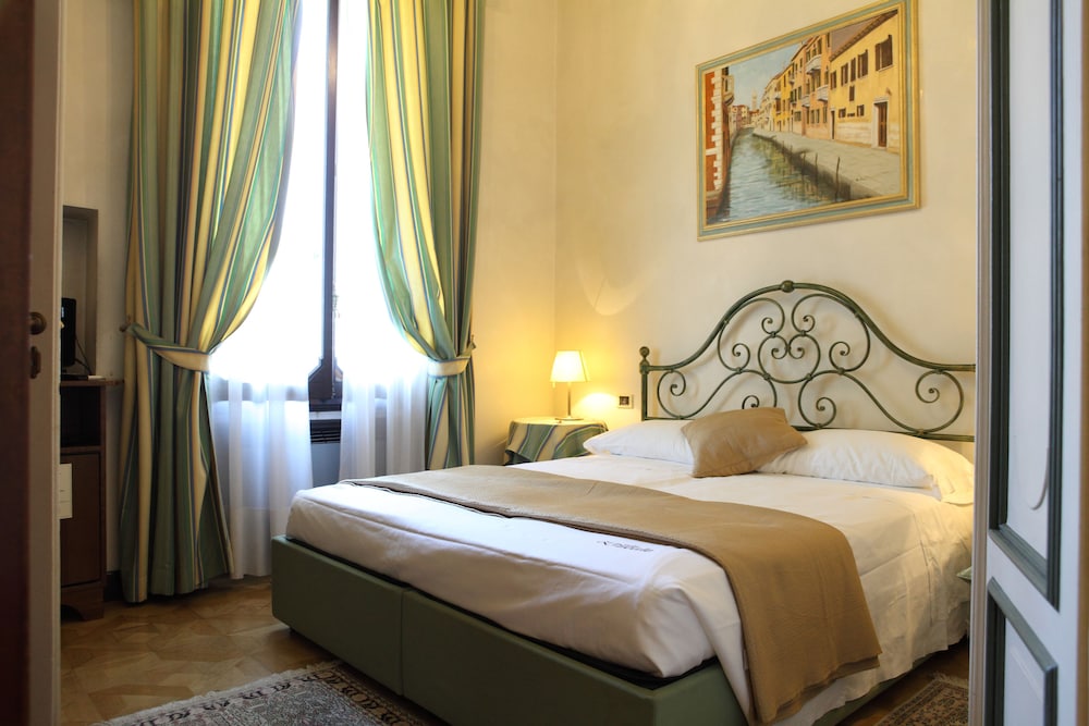 Basic Room - Photo 5