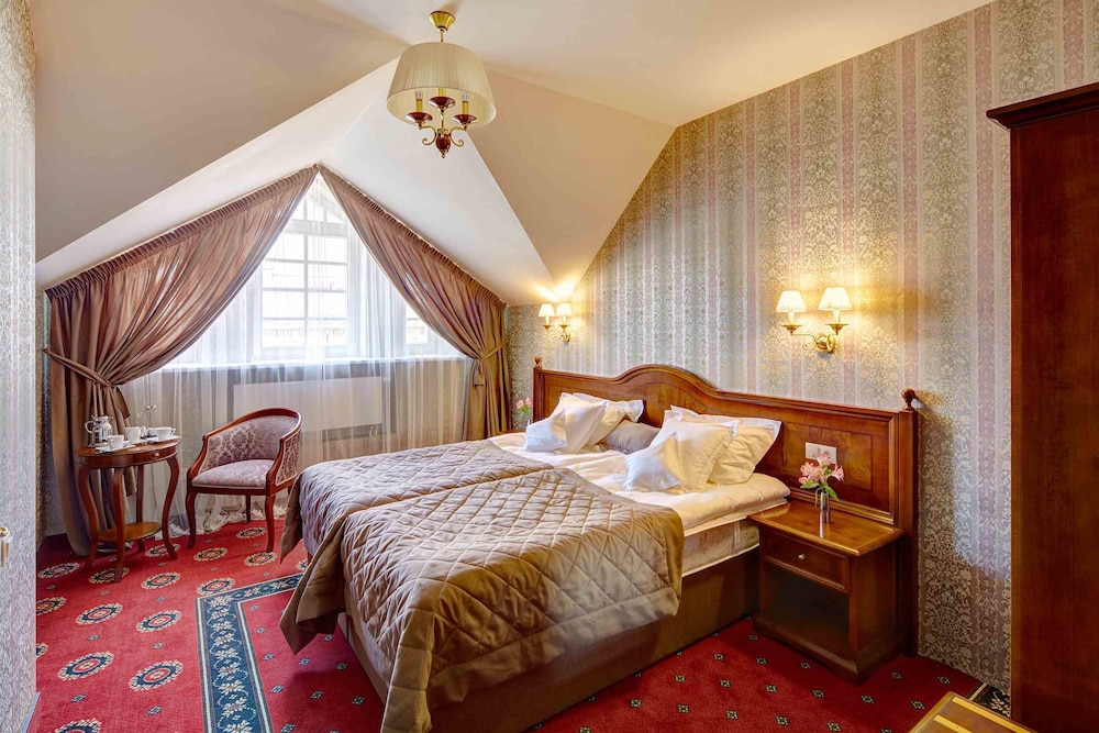 Standard Double or Twin Room photo 1