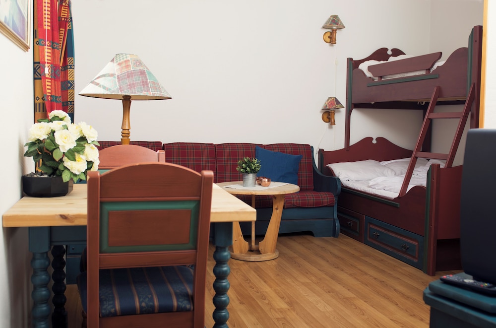 Basic Double Room, Ensuite photo 1