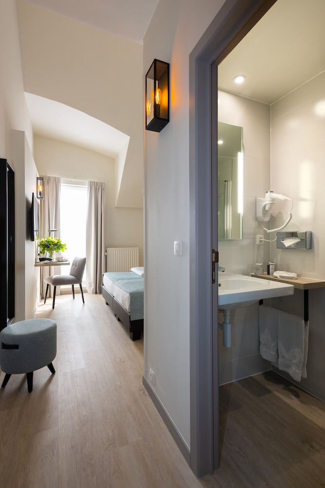 Double Room (Charming) thumbnail 5