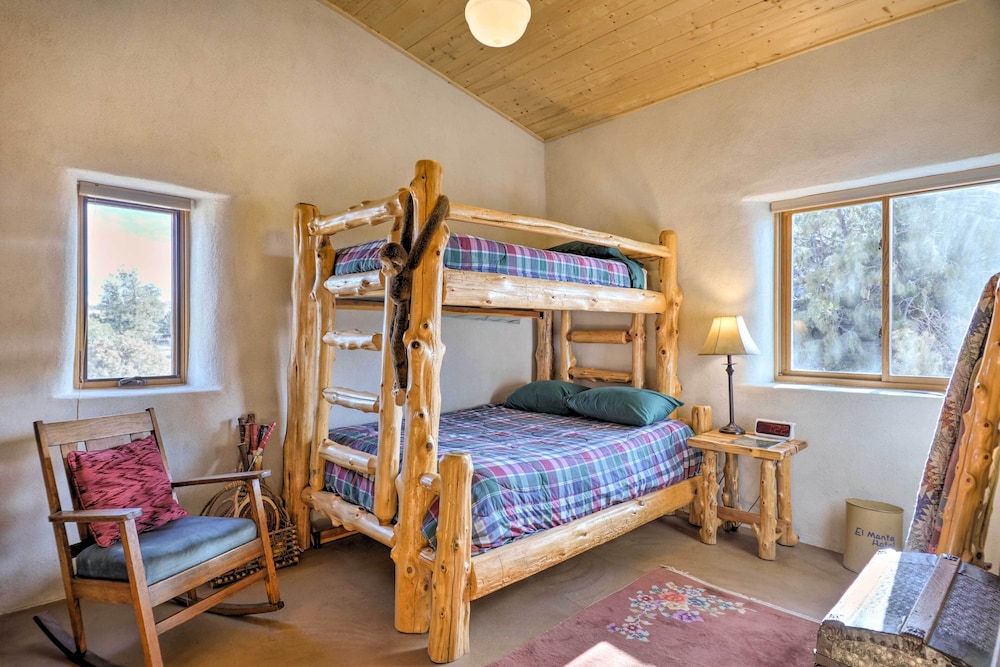 House (6 Bedrooms) photo 1