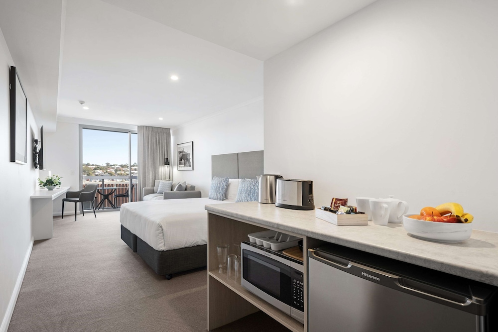 Triple Room, 3 Bedrooms, Non Smoking (Dual Key) - Photo 13