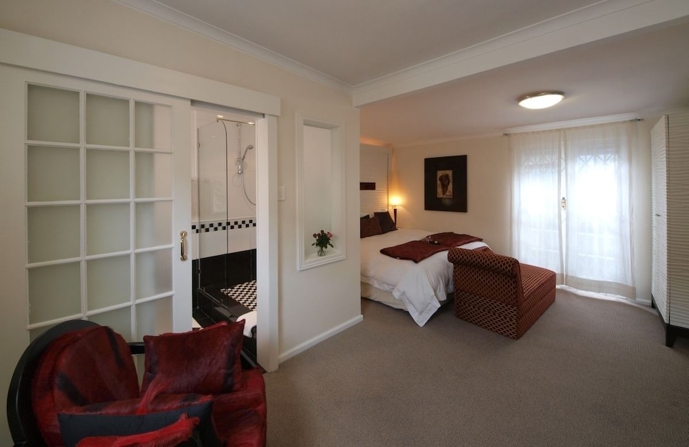 Classic Double Room (3)