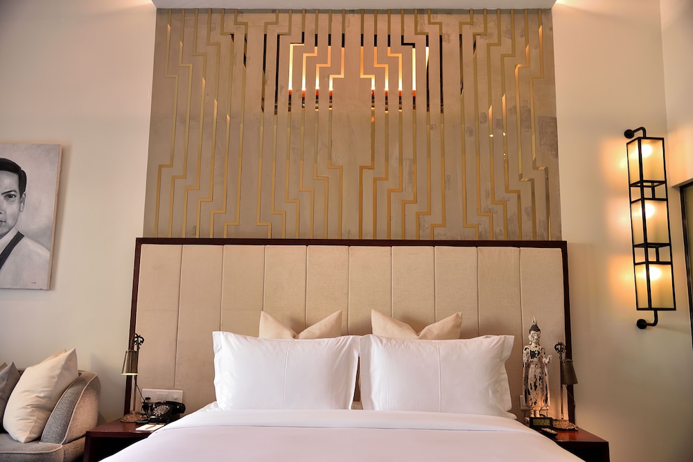 Deluxe Twin Room - Free Airport Transfers + Mini-Bar - Photo 1