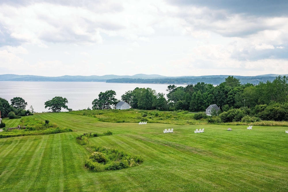 Deluxe Room, 2 Queen Beds, Fireplace, Bay View - Photo 5
