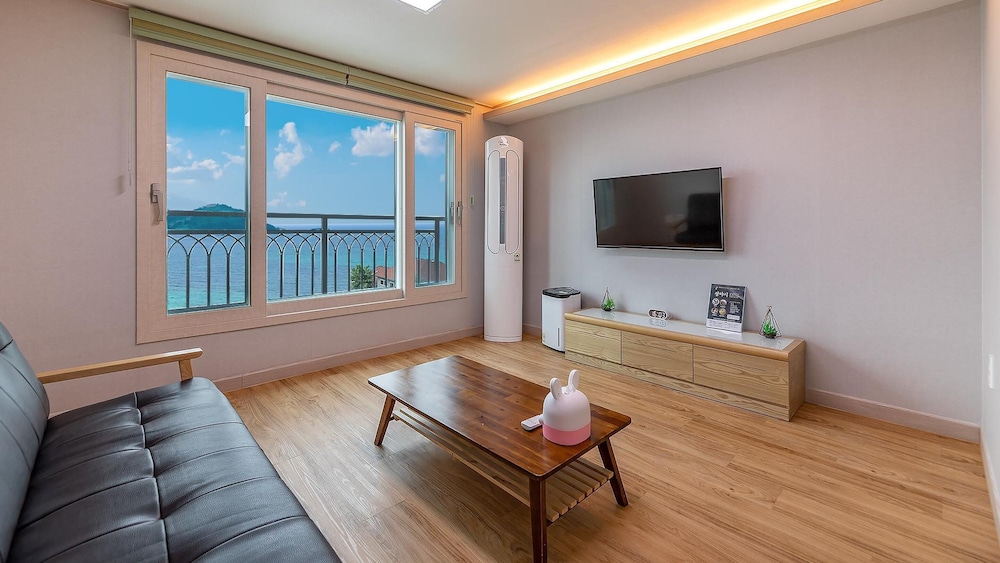 Basic Room, 2 Bedrooms (2Cheng (Ocean View)) photo 1
