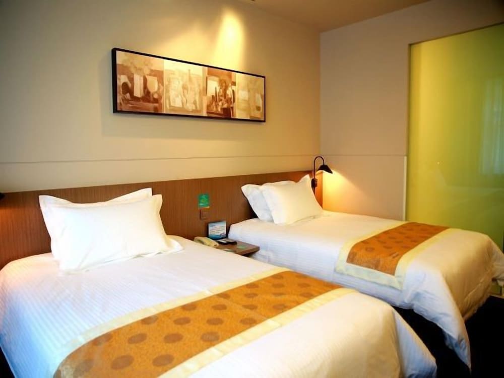 Business Twin Room (B)