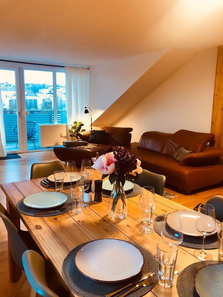 Premium Condo, Balcony, City View photo 1