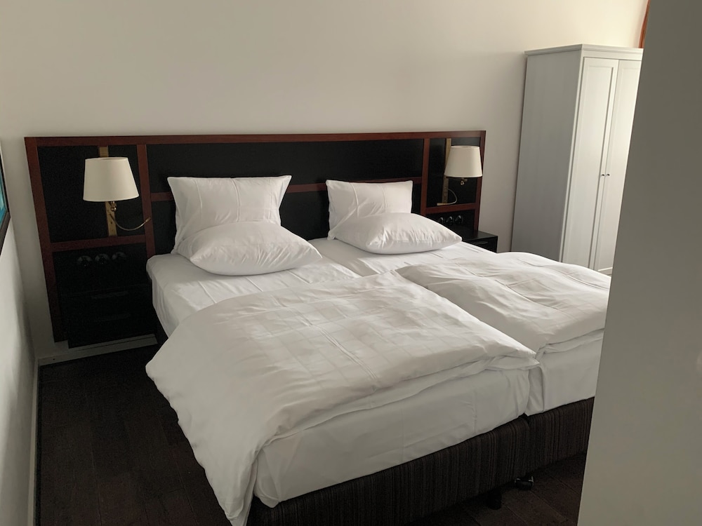 Family Apartment - Photo 2