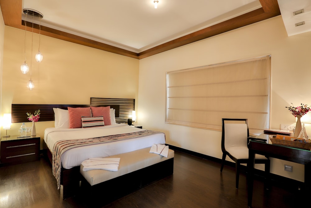 Executive Room, City View, Executive Level thumbnail 6