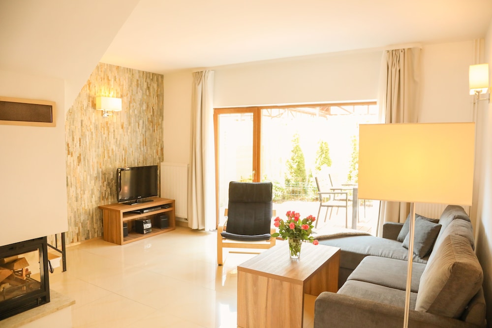 Premium House, 2 Bedrooms, Kitchenette, Beachside