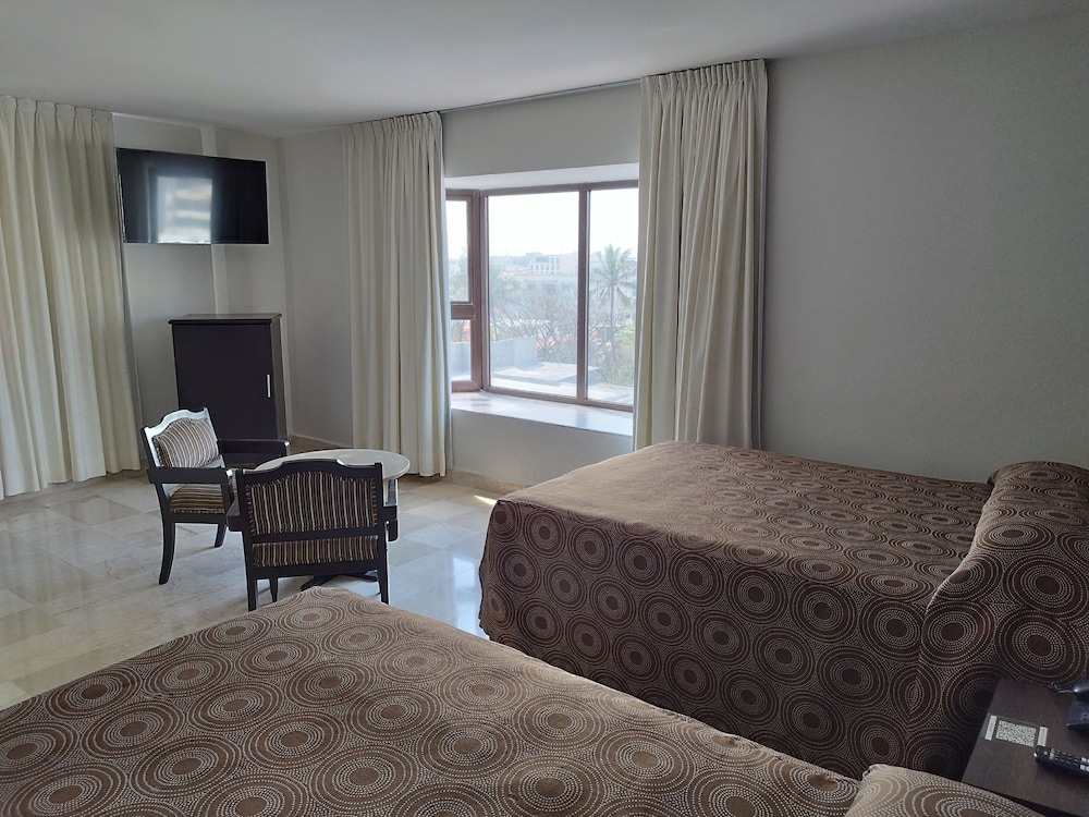 Superior Triple Room - Photo 10