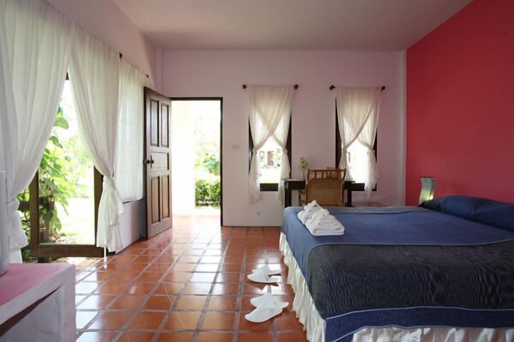 Deluxe Double Room photo 2