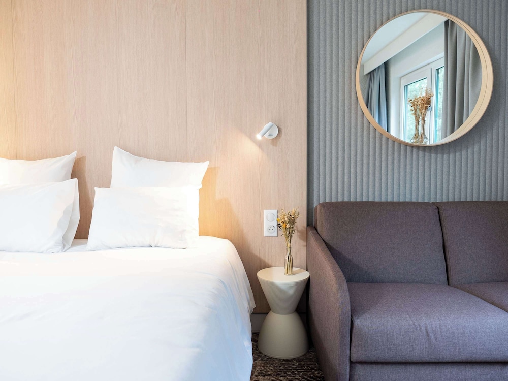 Superior Room, 1 Double Bed with Sofa bed - Photo 4