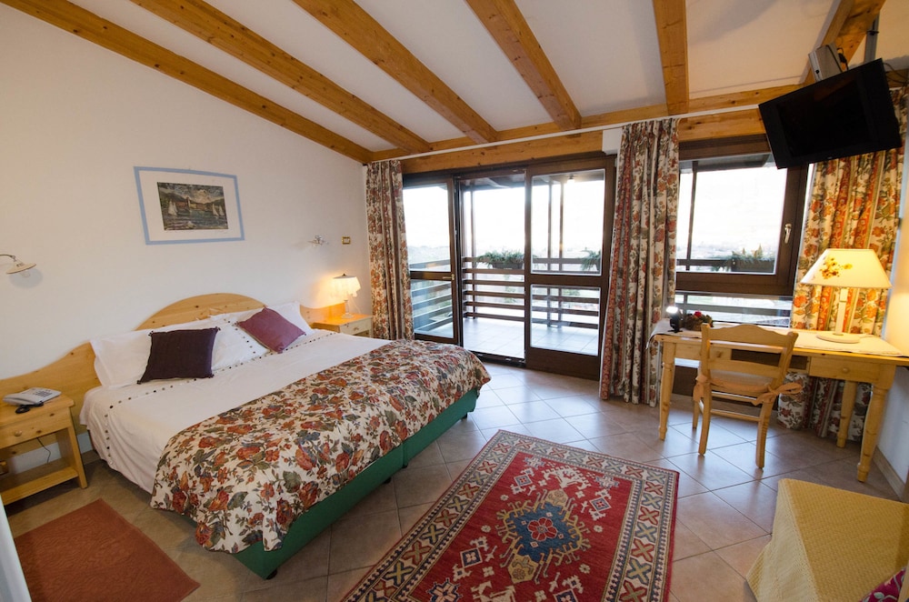 Comfort Double Room, Terrace photo 2