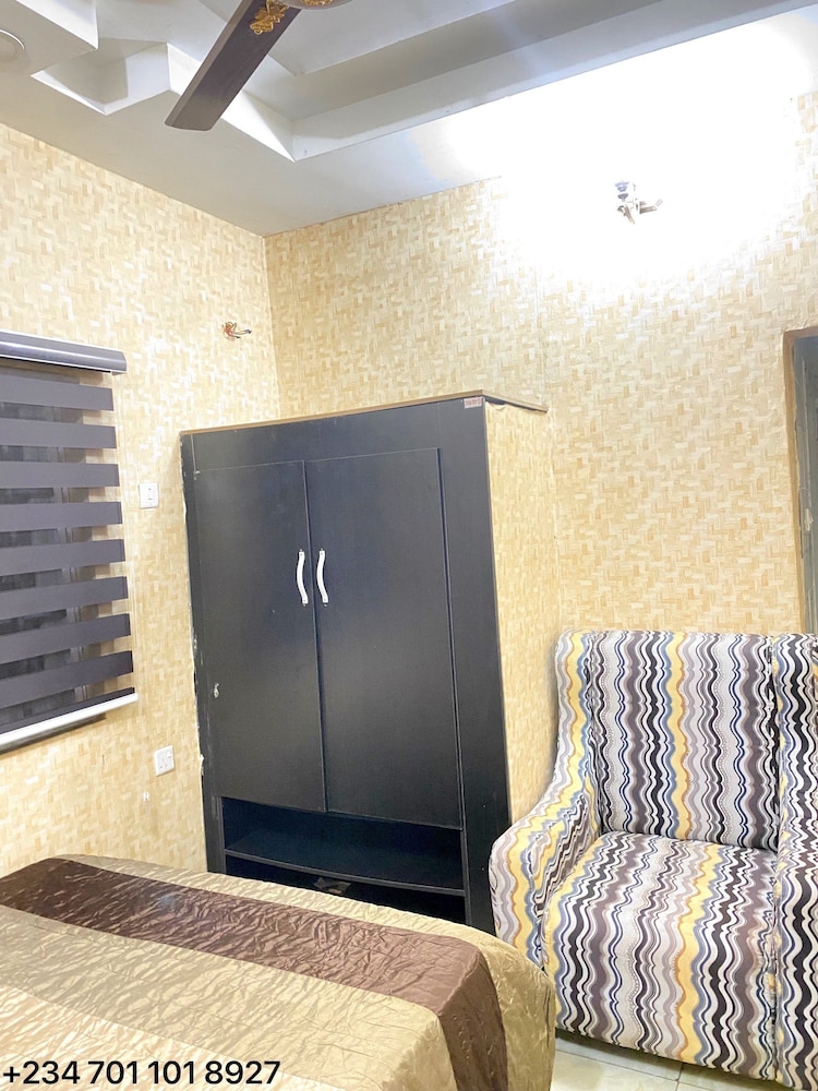 Comfort Suite photo 1