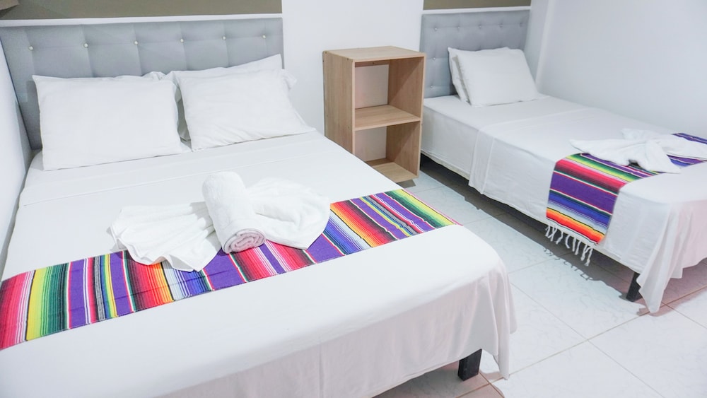 Standard Triple Room - Photo 9