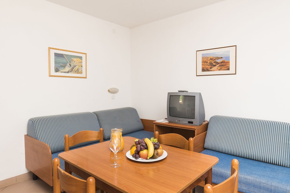 Classic Apartment (2+2 guests) - Photo 3